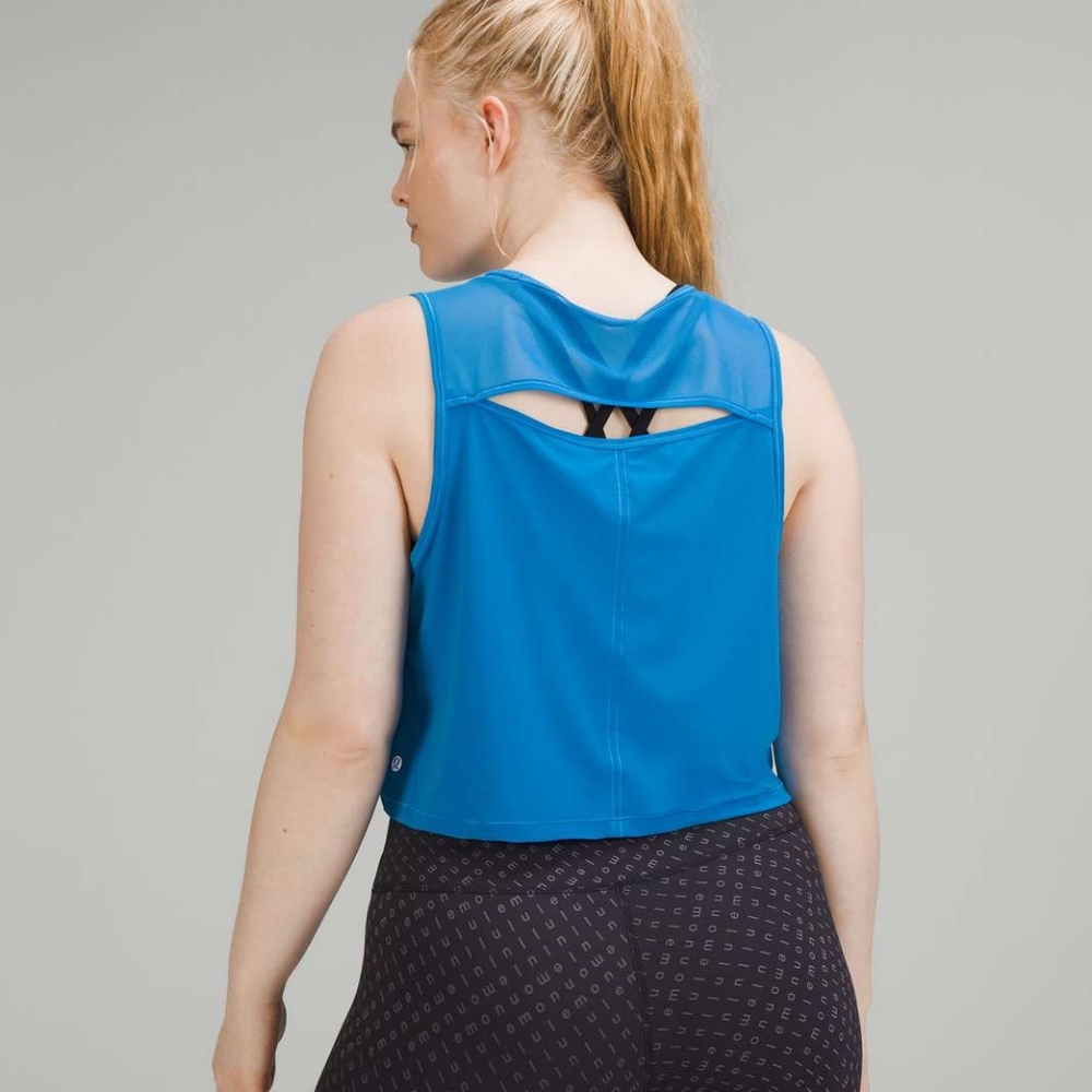 Lululemon Sculpt Cropped Tank in Poolside 10